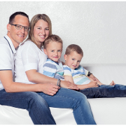 fotoshooting, fotograf, fotostudio, peoplefotografie, chur, zürich, st.gallen, fotograf ostschweiz, family, familyshooting